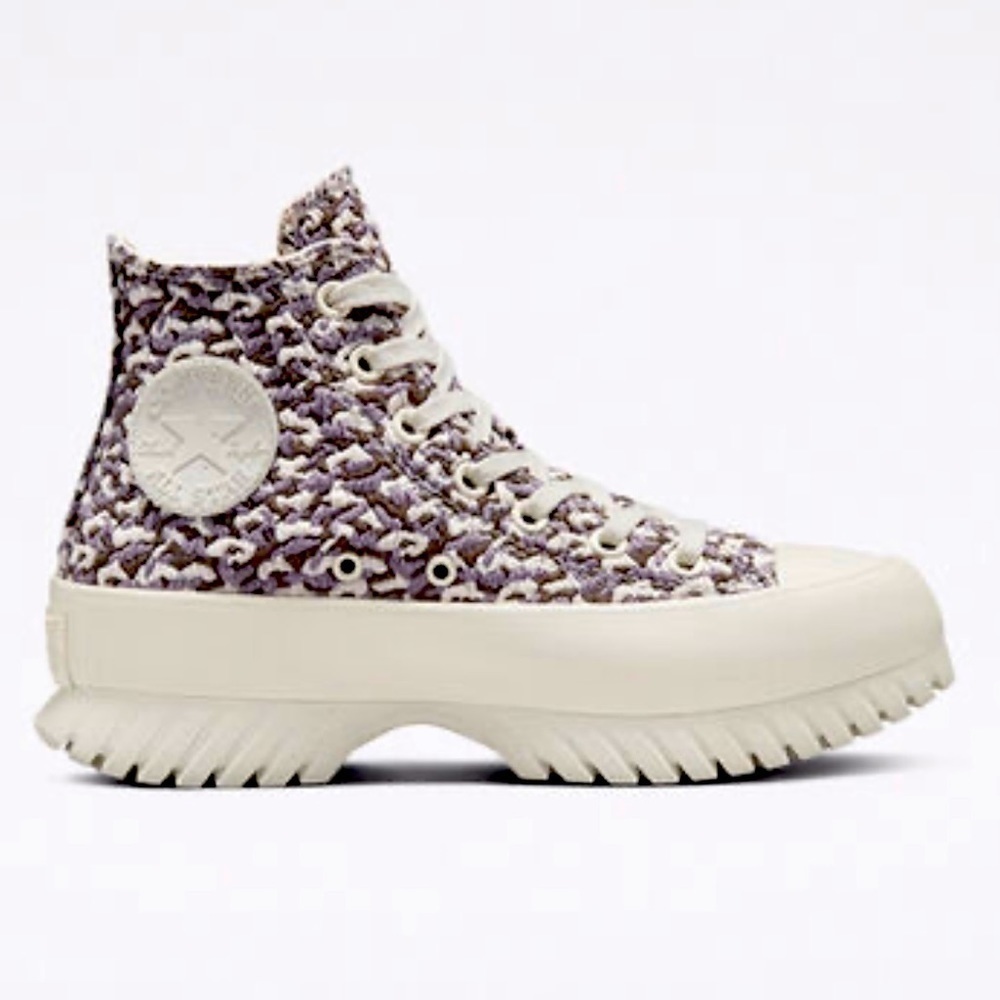 Brand NEW chuck taylor all star lugged 2.0 jacquard unisex